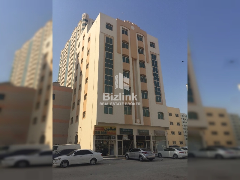 للبيع بناية بحالة ممتازة في منطقة النباعة